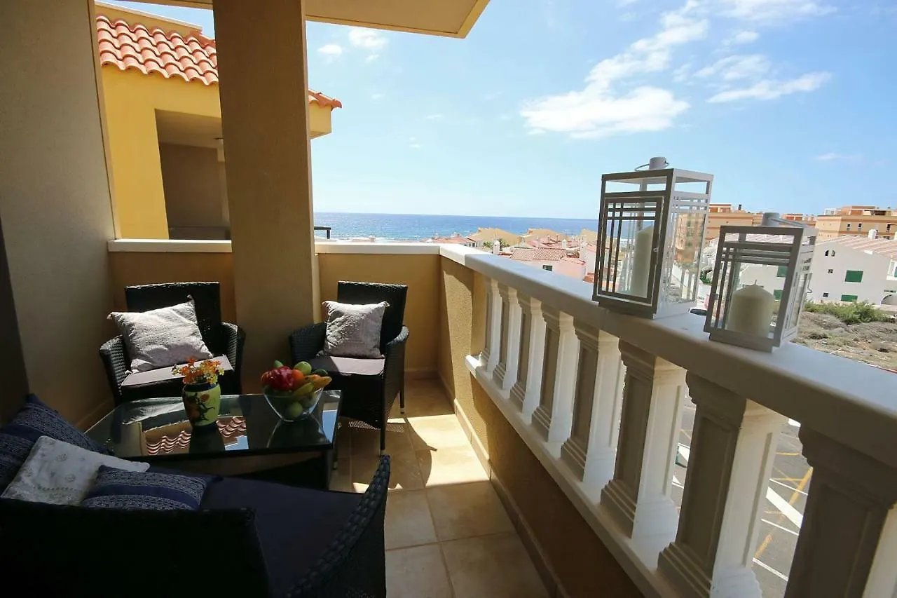La Perla Sea View, Pool, Parking And Wifi Apartment El Medano