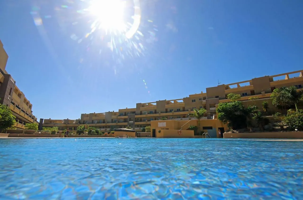 La Perla Sea View, Pool, Parking And Wifi Apartment El Medano